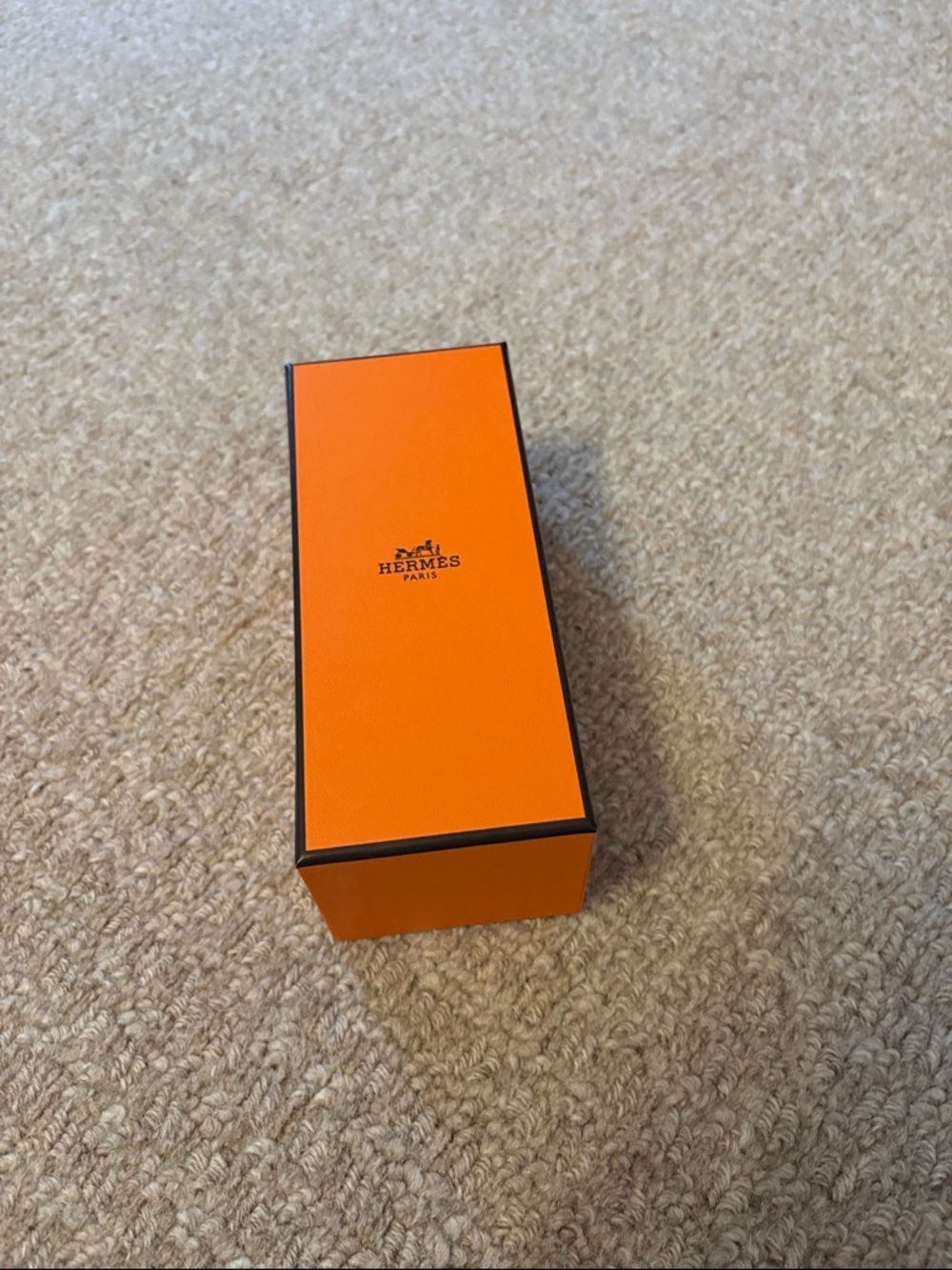 Hermes perfume box 2.5in x 6.5 in x 2.5in with pouch - great condition
